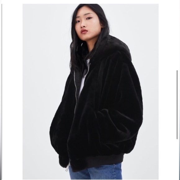 Zara Jackets & Blazers - Zara Reversible Fur Bomber Jacket